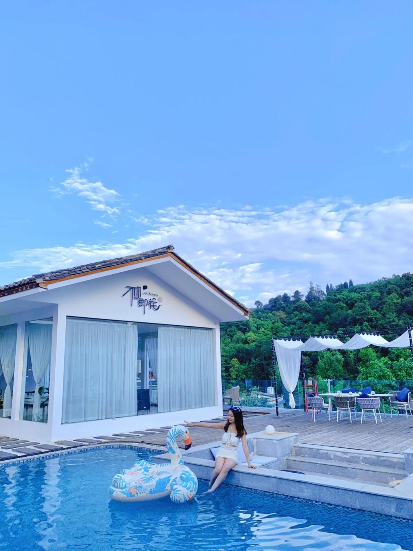 No Flowers Boutique Hostel Kunming Exterior photo